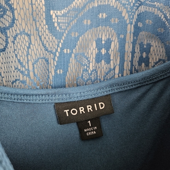 Torrid Blue Lace Lined Dress 1 - Picture 4 of 9